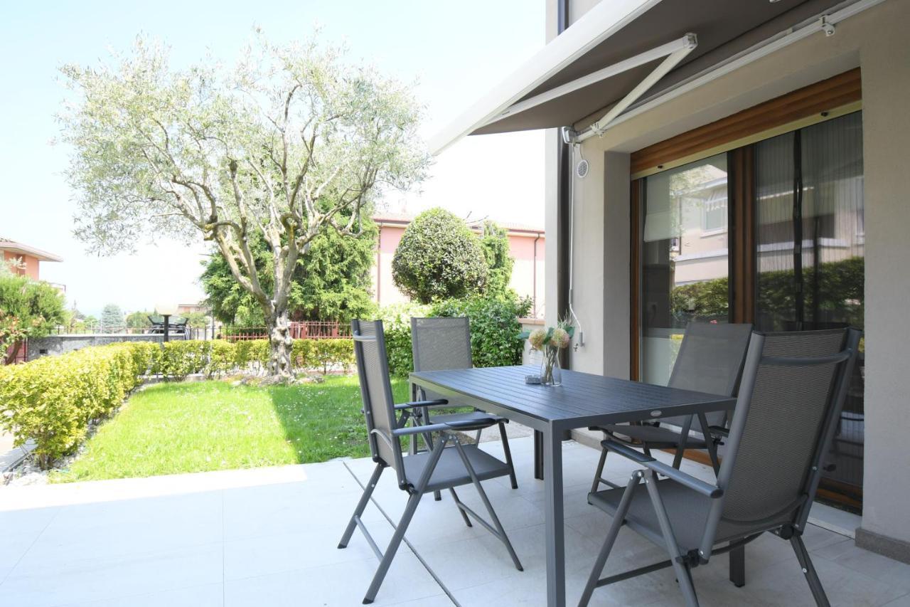 Christina'S Home Desenzano del Garda Exterior foto